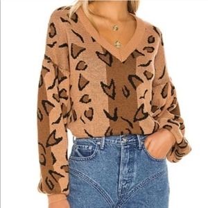 Like New Tularosa Revolve Leopard Soft Knit V Neck Oversized Slouchy Sweater XS